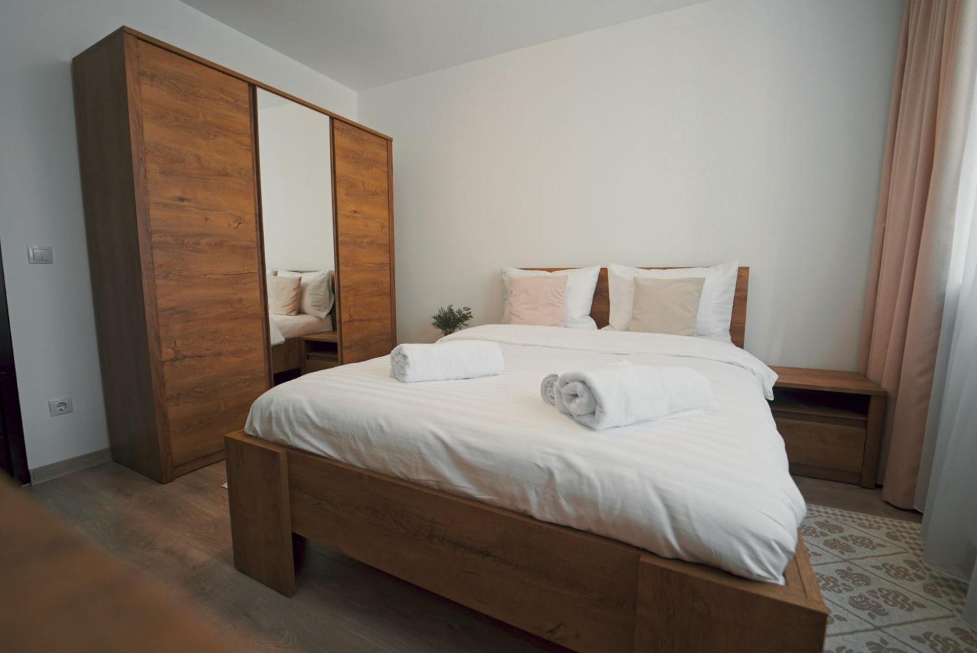 Luxury Apartament Ultracentral Of Suceava Esplanada Exterior photo