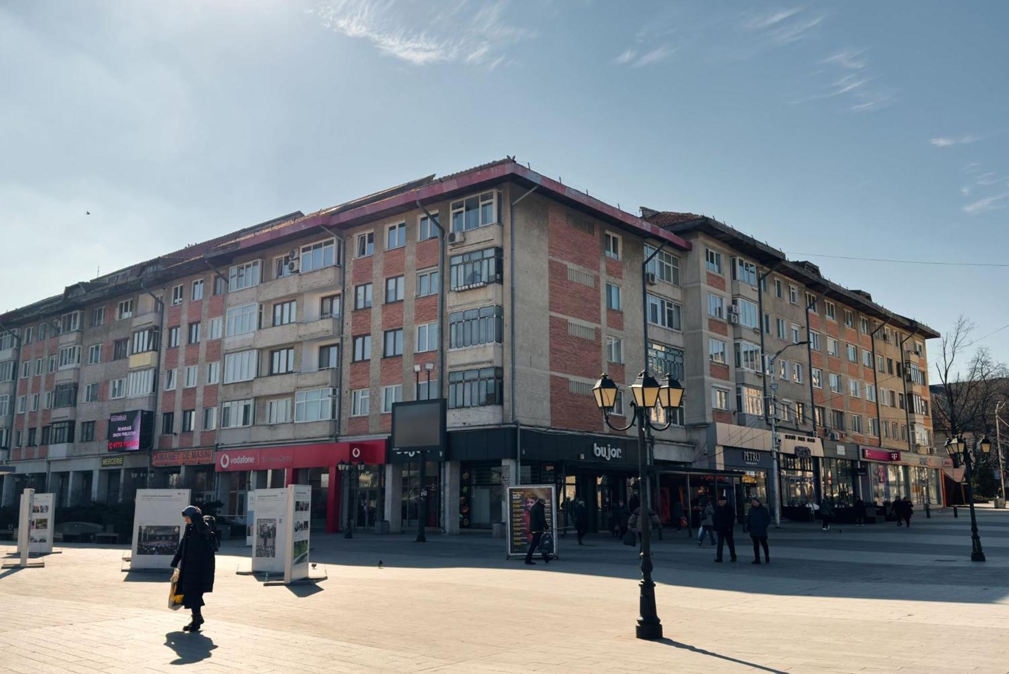 Luxury Apartament Ultracentral Of Suceava Esplanada Exterior photo