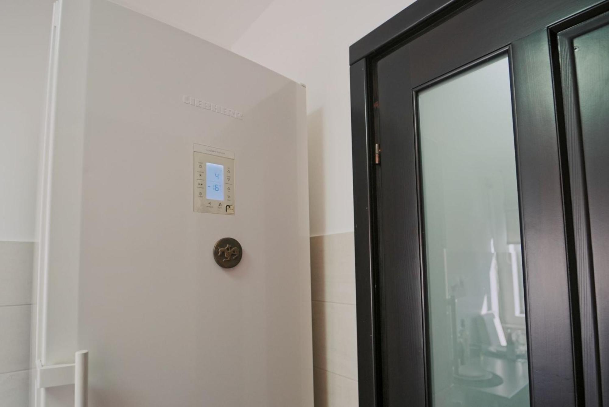 Luxury Apartament Ultracentral Of Suceava Esplanada Exterior photo
